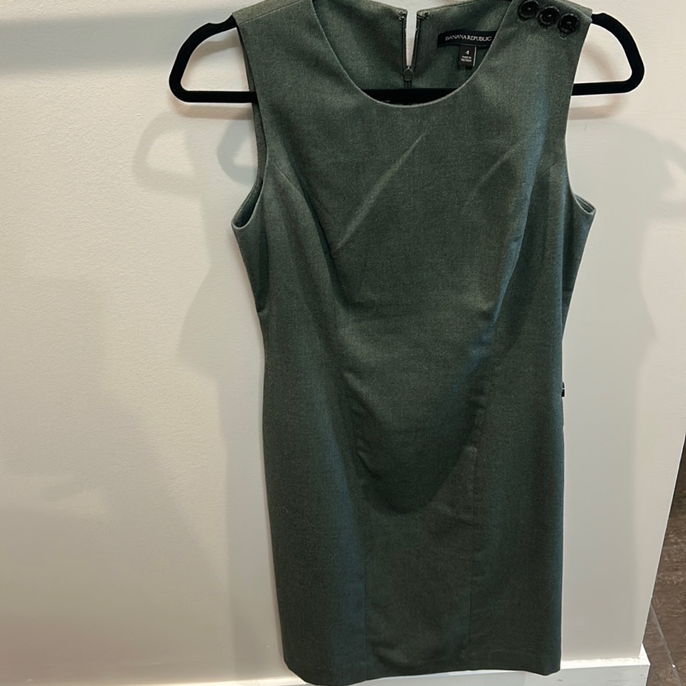 Banana Republic Green Dress